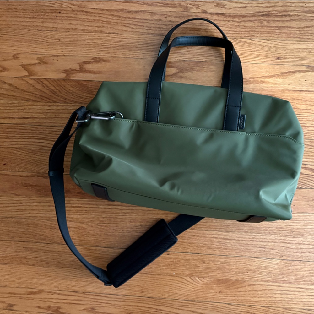 Away The Everywhere Bag in Olive - Picture 2 of 5
